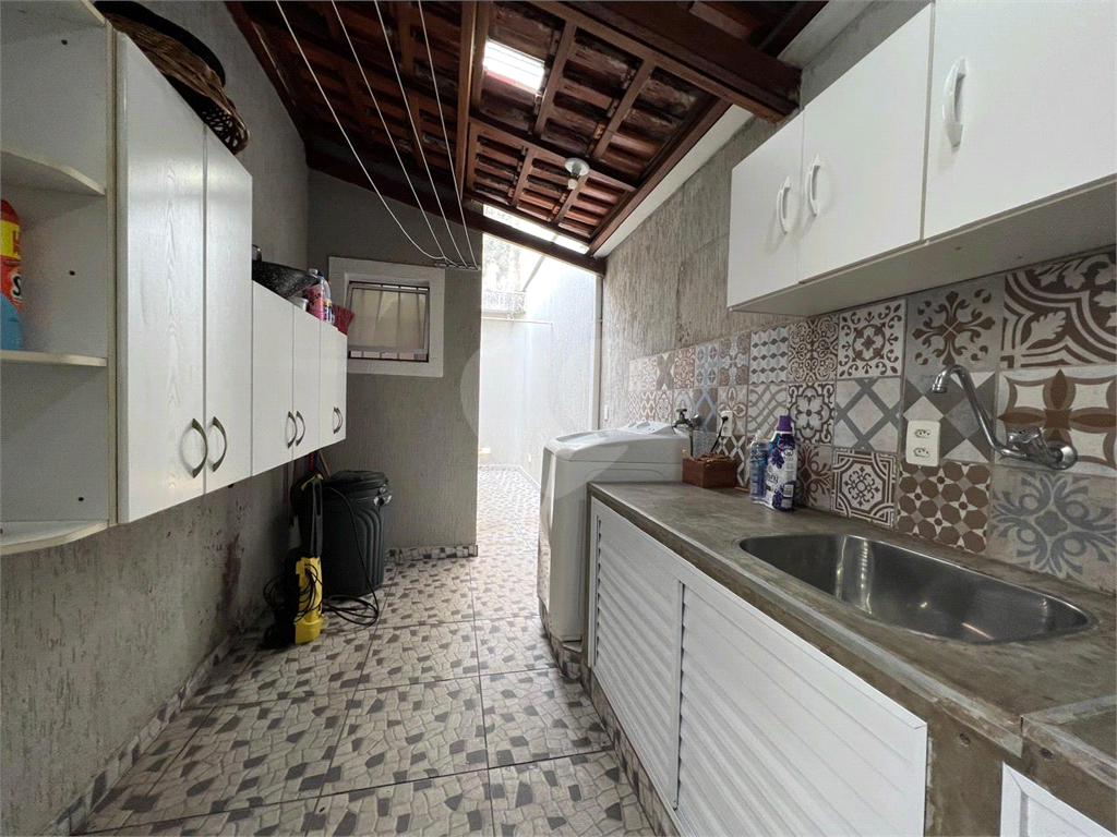 Casa assobradada à venda | 162 m² | 2 suítes | 2 vagas na Parada Inglesa!