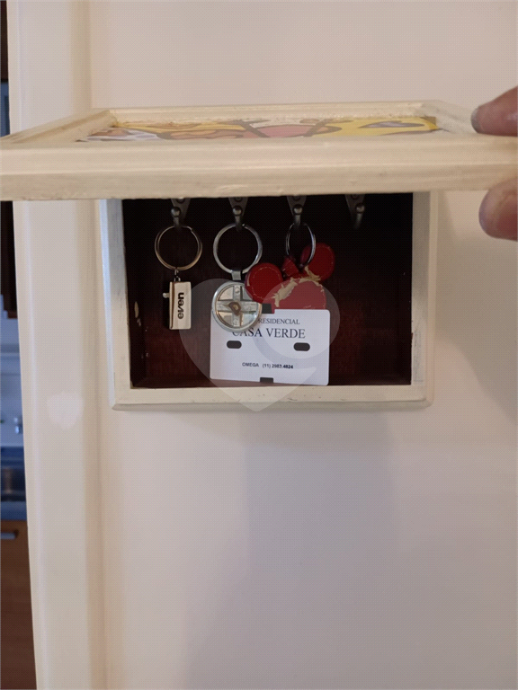 ALUGA-SE APARTAMENTO DE 2 QUARTOS TODO MOBILIADO NA CASA VERDE