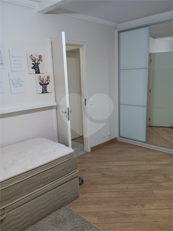 ALUGA-SE APARTAMENTO DE 2 QUARTOS TODO MOBILIADO NA CASA VERDE