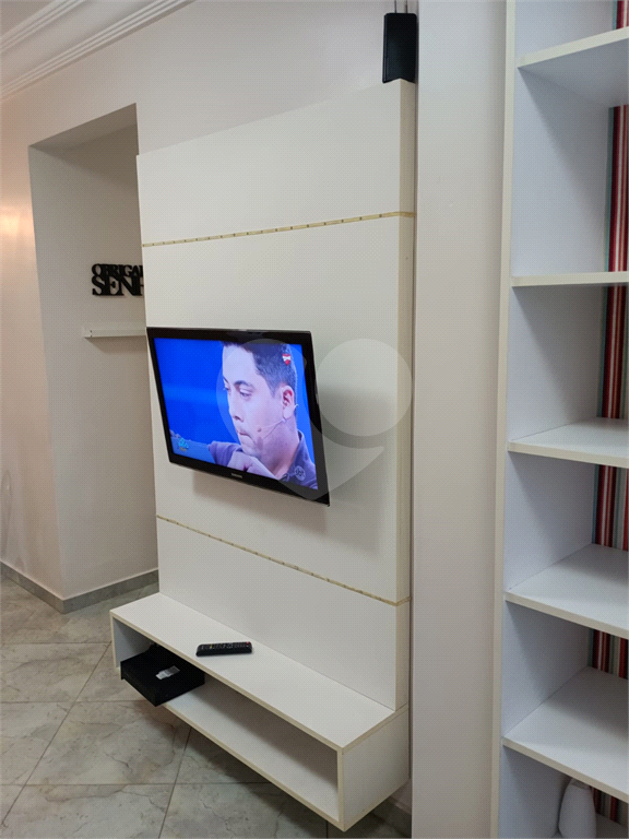 ALUGA-SE APARTAMENTO DE 2 QUARTOS TODO MOBILIADO NA CASA VERDE