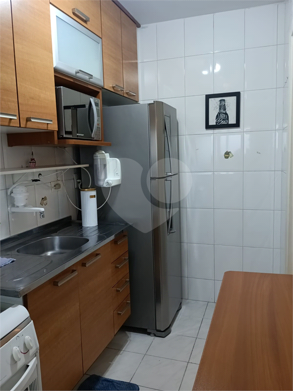 ALUGA-SE APARTAMENTO DE 2 QUARTOS TODO MOBILIADO NA CASA VERDE