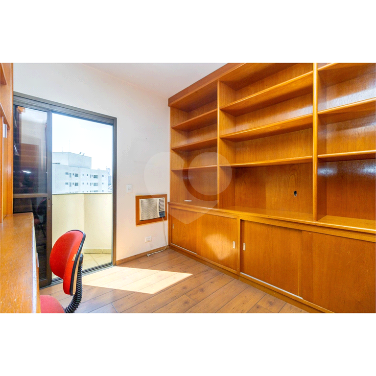 Apartamento alto padrão à venda | 206 m² | 4 dormitórios (2 suítes) | 3 vagas em Santana!