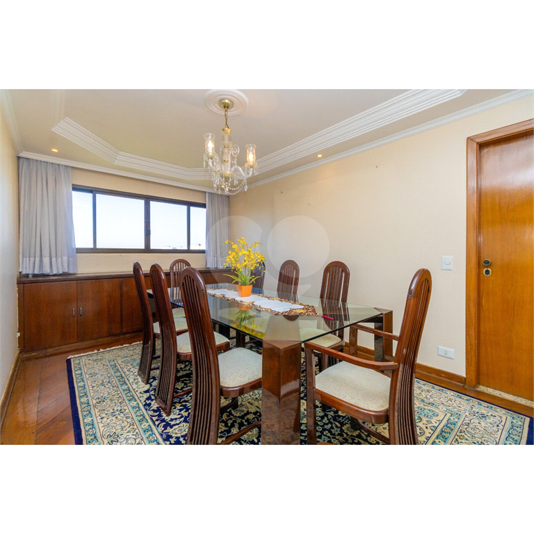 Apartamento alto padrão à venda | 206 m² | 4 dormitórios (2 suítes) | 3 vagas em Santana!