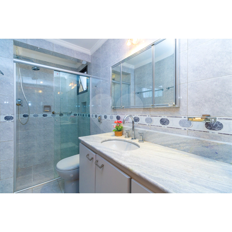 Apartamento alto padrão à venda | 206 m² | 4 dormitórios (2 suítes) | 3 vagas em Santana!