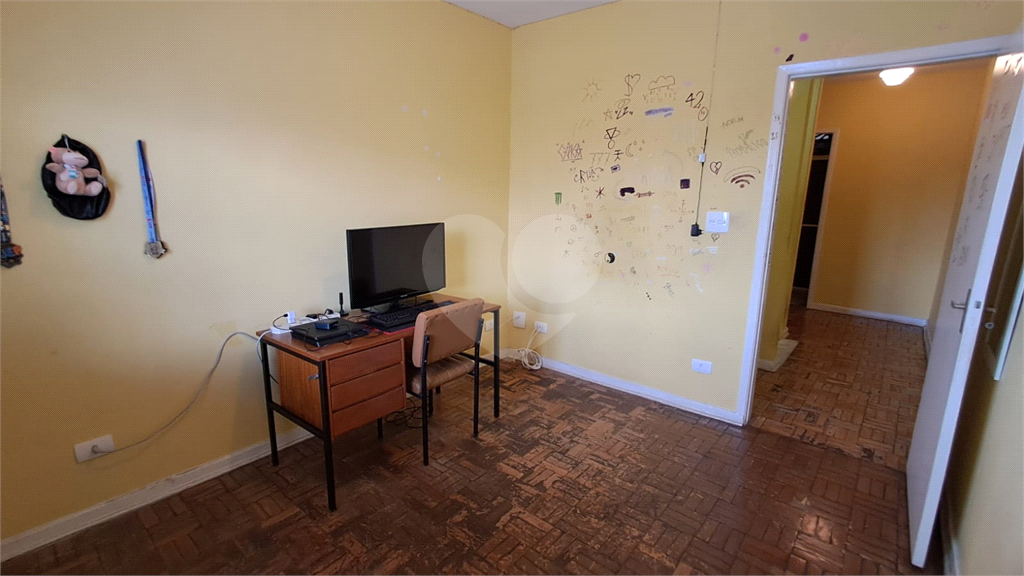 SOBRADO À VENDA | 137 m² | 3 DORMITÓRIOS (1 SUÍTE) | 2 VAGAS NA ÁGUA FRIA!