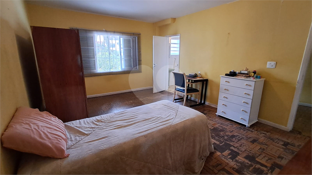 SOBRADO À VENDA | 137 m² | 3 DORMITÓRIOS (1 SUÍTE) | 2 VAGAS NA ÁGUA FRIA!