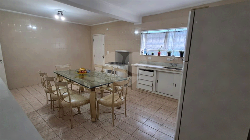 SOBRADO À VENDA | 137 m² | 3 DORMITÓRIOS (1 SUÍTE) | 2 VAGAS NA ÁGUA FRIA!