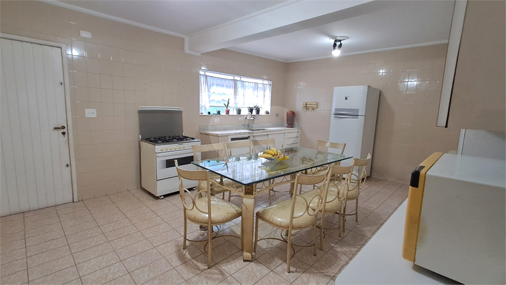SOBRADO À VENDA | 137 m² | 3 DORMITÓRIOS (1 SUÍTE) | 2 VAGAS NA ÁGUA FRIA!