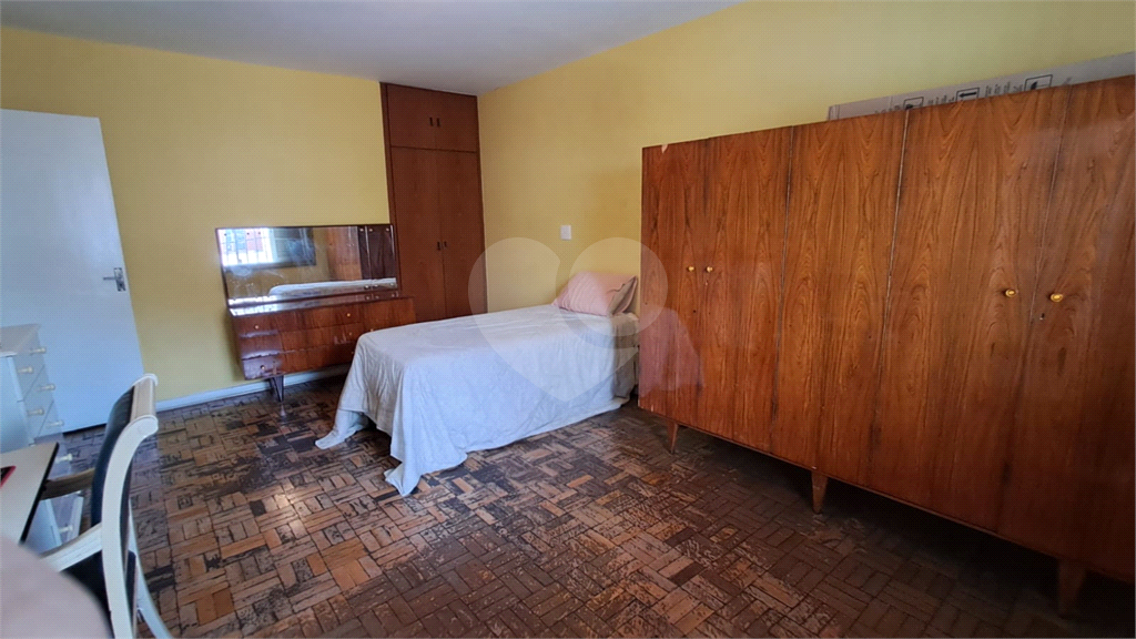 SOBRADO À VENDA | 137 m² | 3 DORMITÓRIOS (1 SUÍTE) | 2 VAGAS NA ÁGUA FRIA!