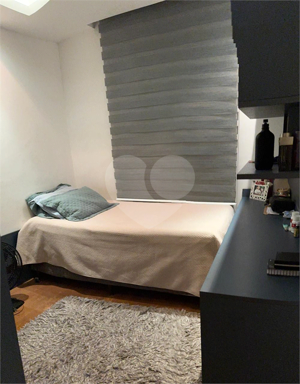 Apartamento à venda com 3 quartos, 200m² - Foto 22