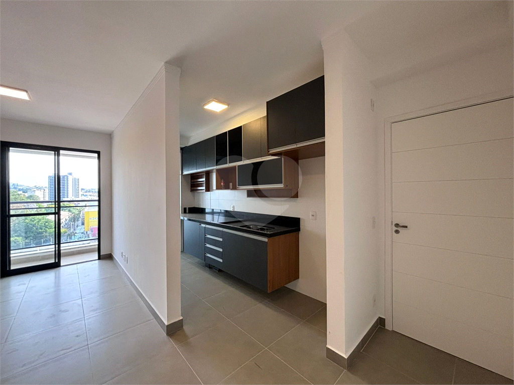 Apartamento à venda com 2 quartos, 70m² - Foto 14