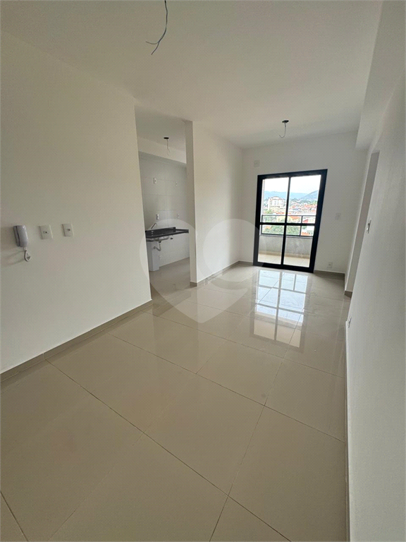 Apartamento à venda com 2 quartos, 69m² - Foto 14