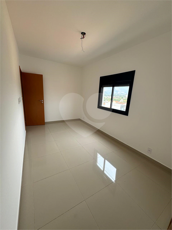 Apartamento à venda com 2 quartos, 69m² - Foto 8