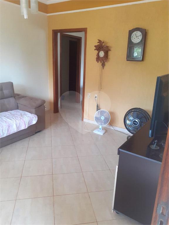 Casa à venda com 2 quartos, 200m² - Foto 25