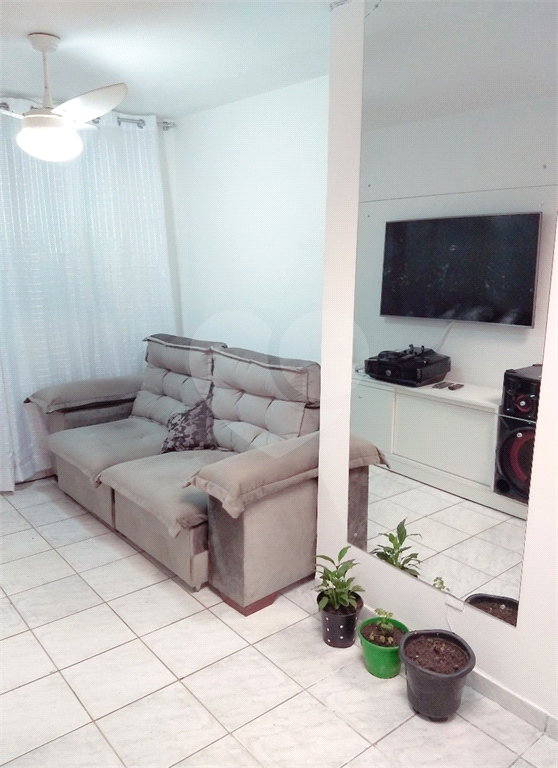 APARTAMENTO em SAPOPEMBA