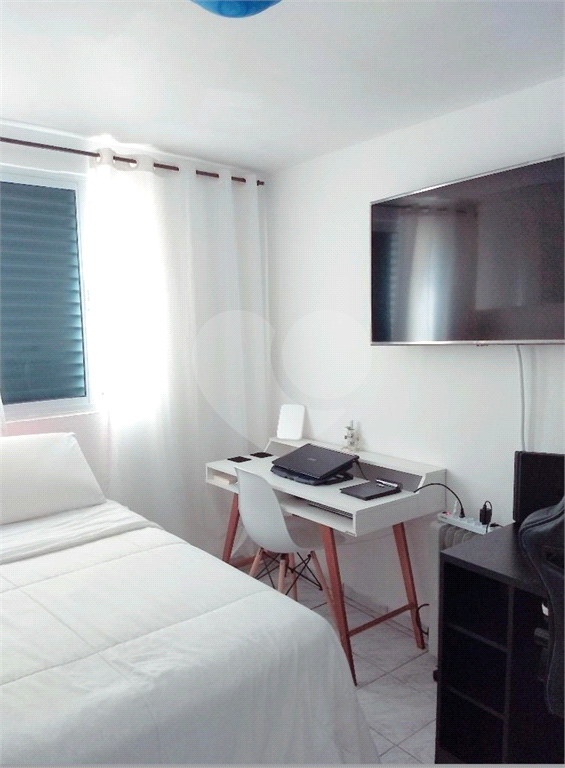 APARTAMENTO em SAPOPEMBA