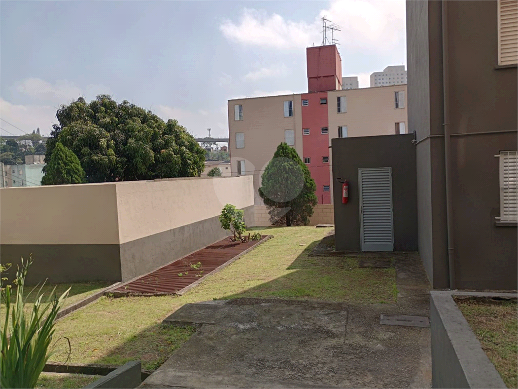 APARTAMENTO em SAPOPEMBA