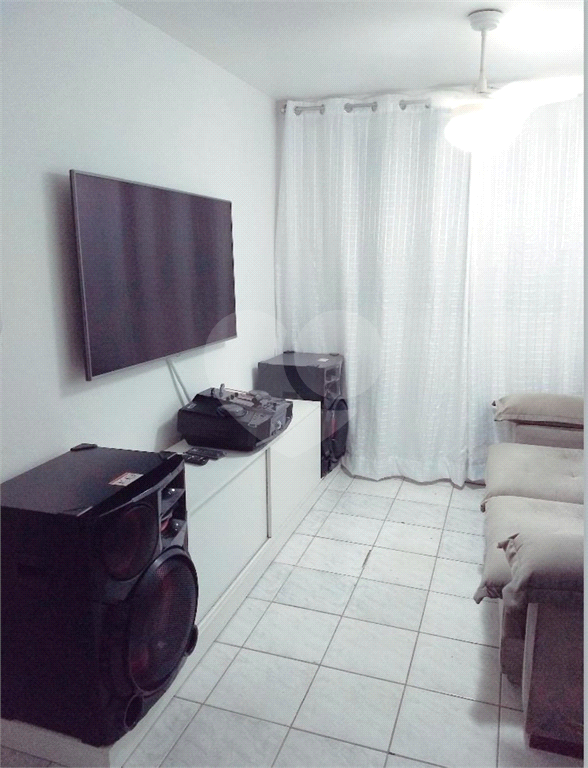 APARTAMENTO em SAPOPEMBA