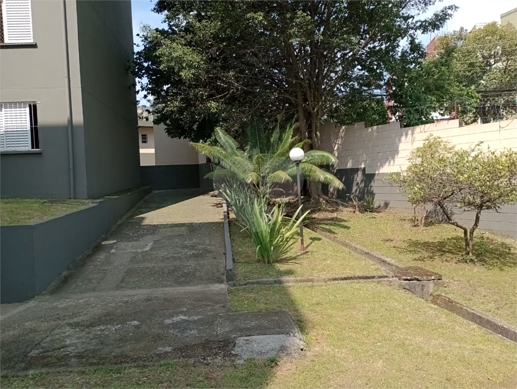 APARTAMENTO em SAPOPEMBA