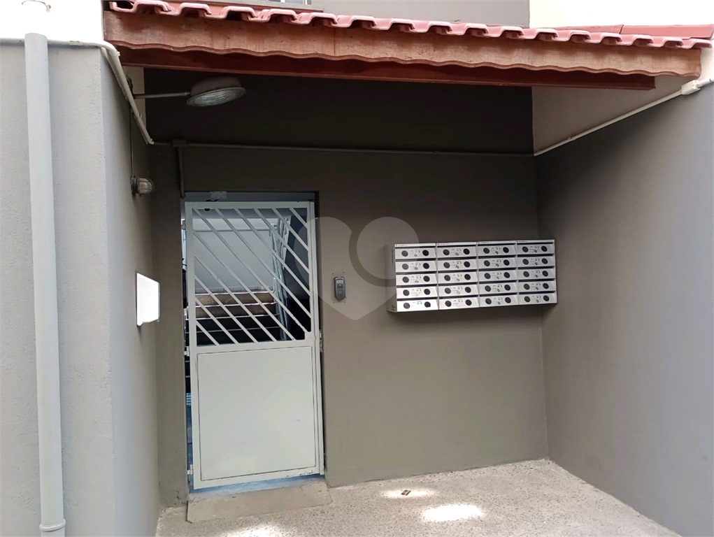 APARTAMENTO em SAPOPEMBA