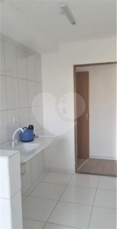 APARTAMENTO em PARQUE PRIMAVERA