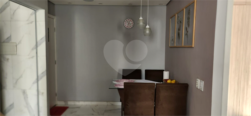 APARTAMENTO em MORUMBI
