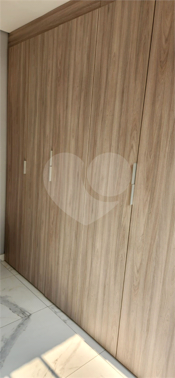 APARTAMENTO em MORUMBI