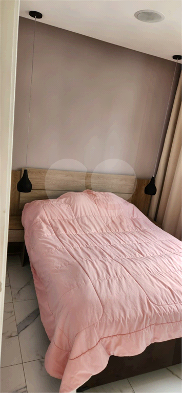 APARTAMENTO em MORUMBI