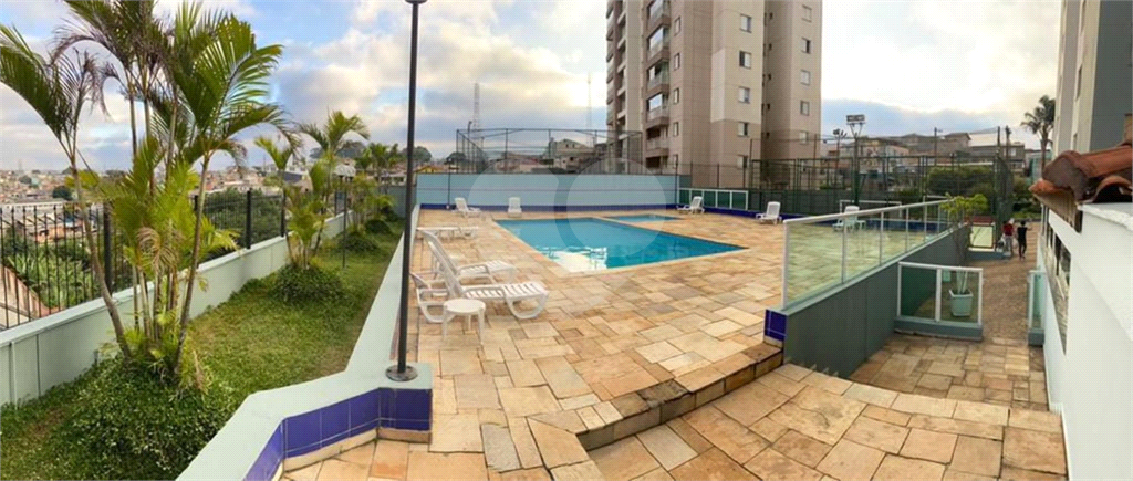 APARTAMENTO em VILA FORMOSA