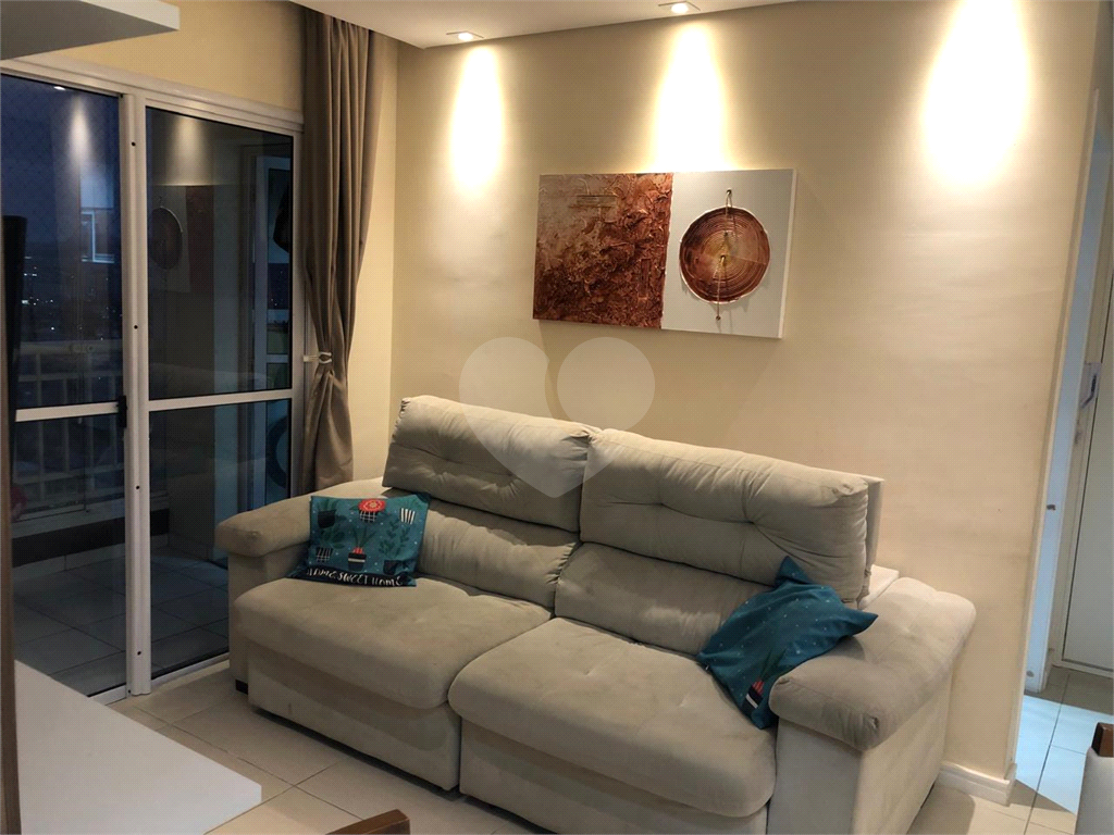 Apartamento à venda com 2 quartos, 62m² - Foto 28