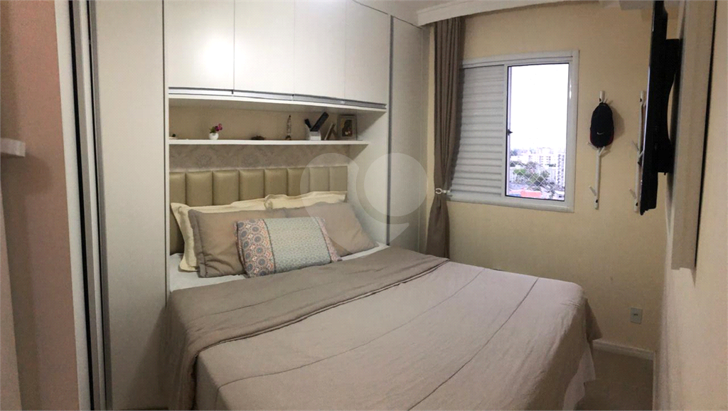 Apartamento à venda com 2 quartos, 62m² - Foto 18