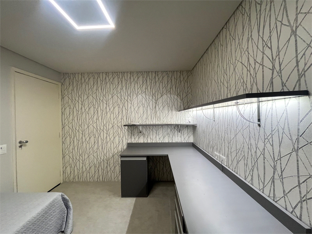 Apartamento Totalmente Reformado e Mobiiliado