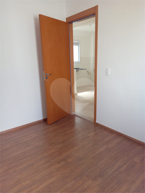 Apartamento à venda com 2 quartos, 44m² - Foto 4