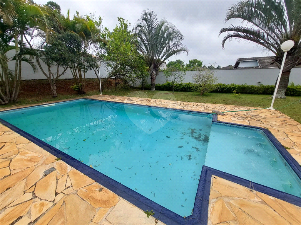 Casa em Condomínio de Alto Padrão
