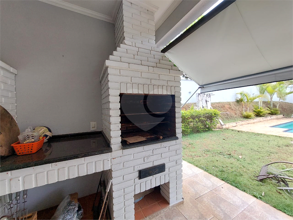 Casa em Condomínio de Alto Padrão