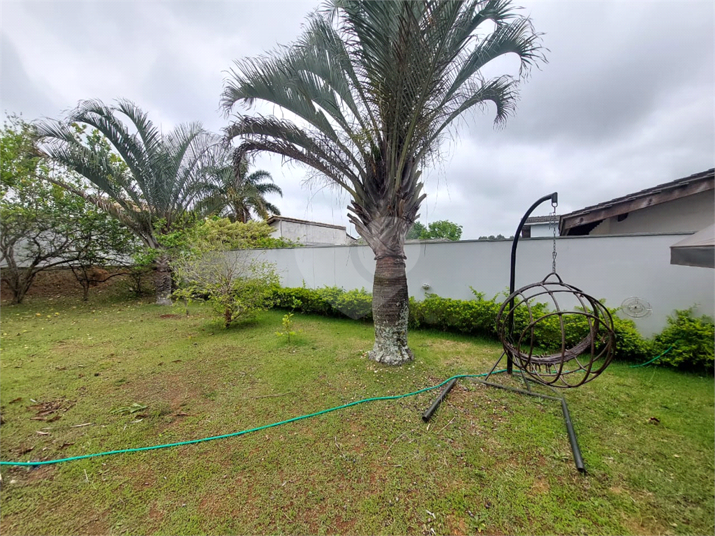 Casa em Condomínio de Alto Padrão