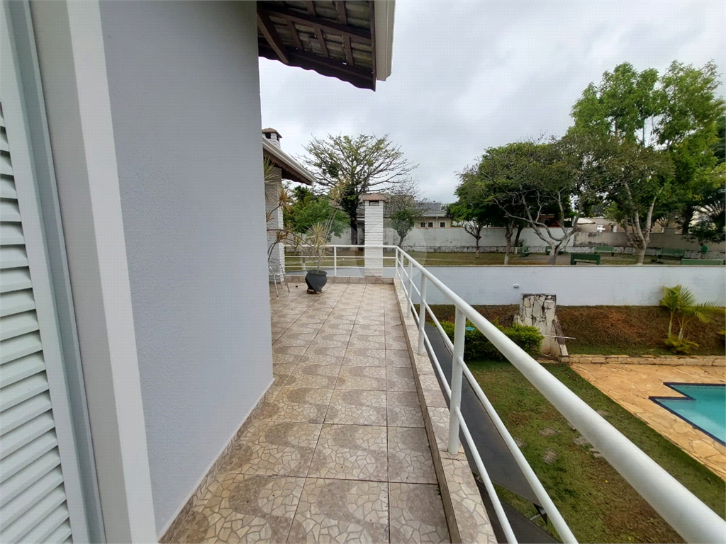 Casa em Condomínio de Alto Padrão