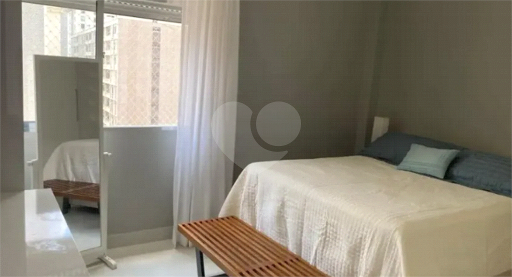 APARTAMENTO em JARDIM PAULISTA