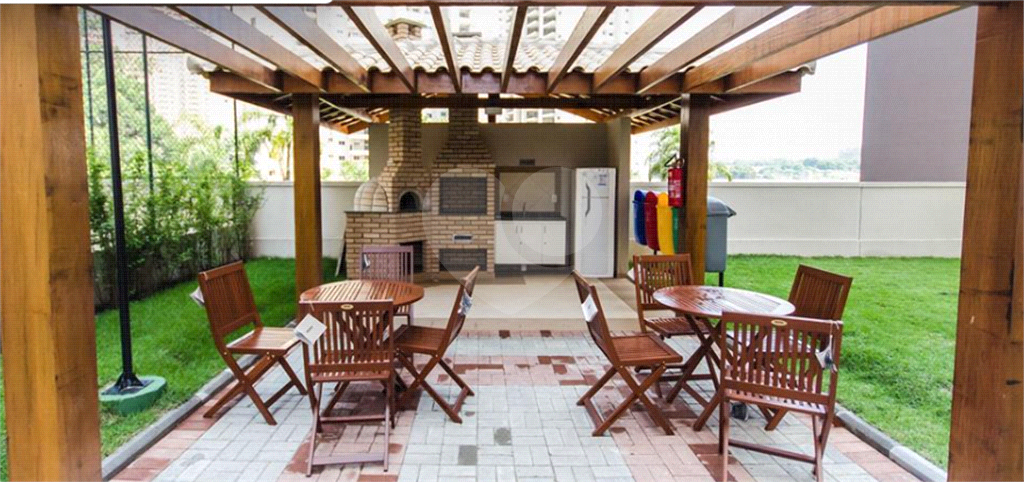 APARTAMENTO em JARDIM FLOR DA MONTANHA