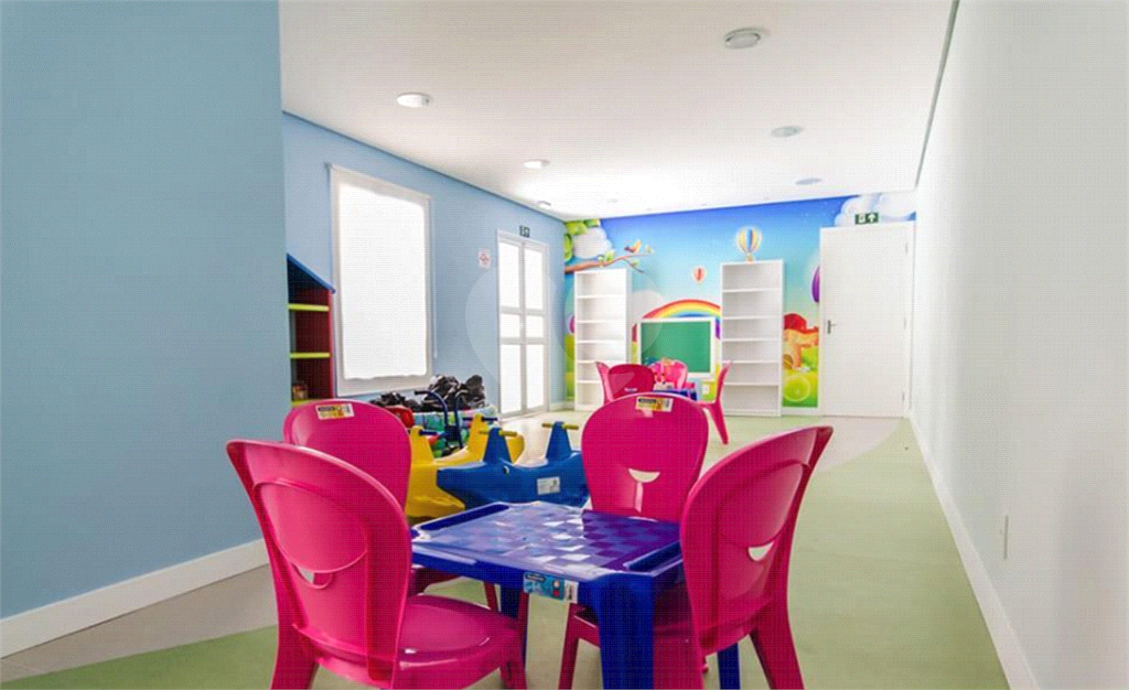 APARTAMENTO em JARDIM FLOR DA MONTANHA