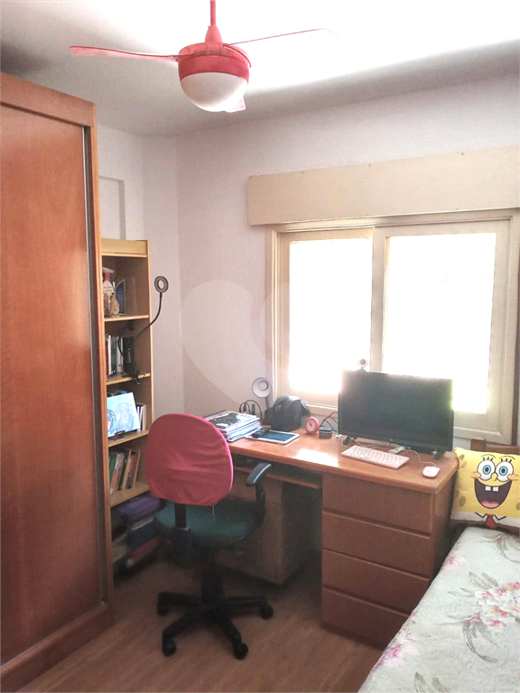 Apartamento à venda com 3 quartos, 70m² - Foto 13