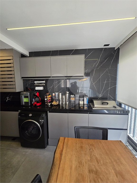APARTAMENTO em TATUAPÉ