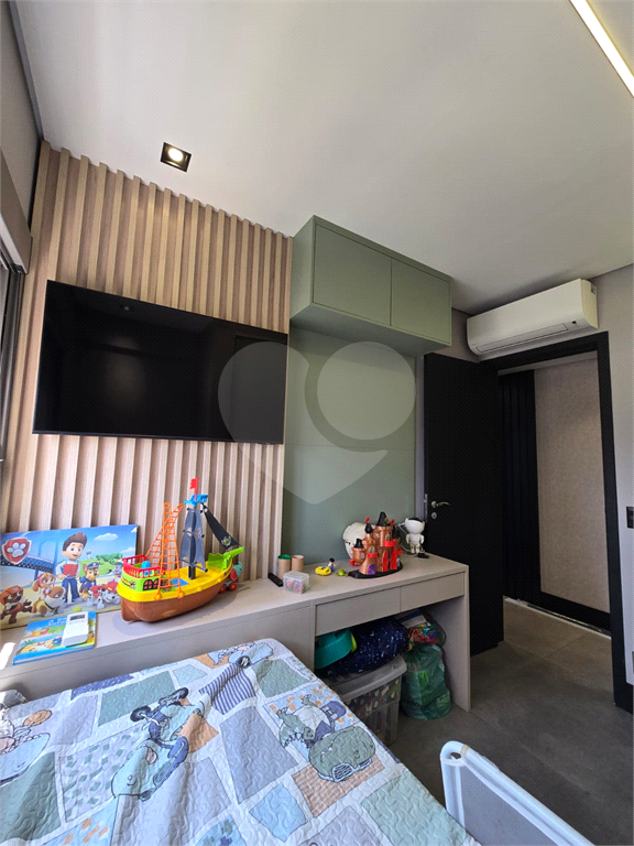 APARTAMENTO em TATUAPÉ