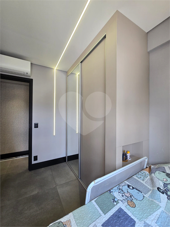 APARTAMENTO em TATUAPÉ