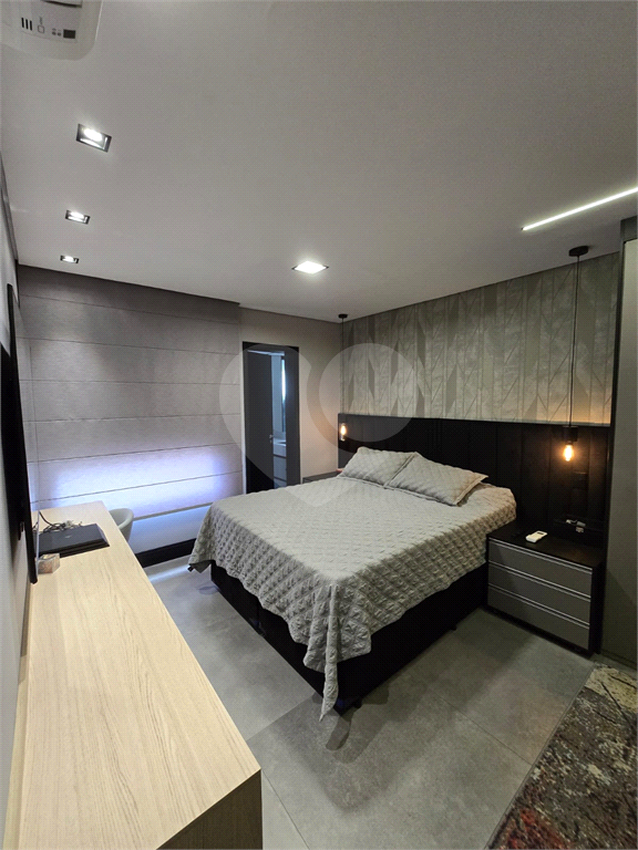APARTAMENTO em TATUAPÉ