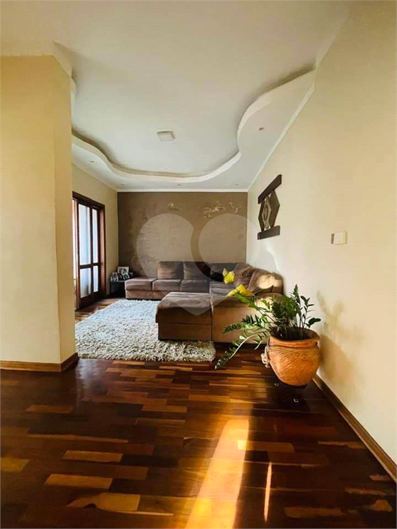 Casa à venda com 4 quartos, 278m² - Foto 25