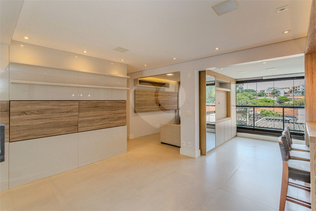 Apartamento - Perdizes - 2 Dormitórios - 78 m².