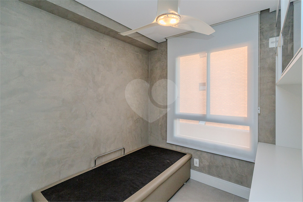 Apartamento - Perdizes - 2 Dormitórios - 78 m².