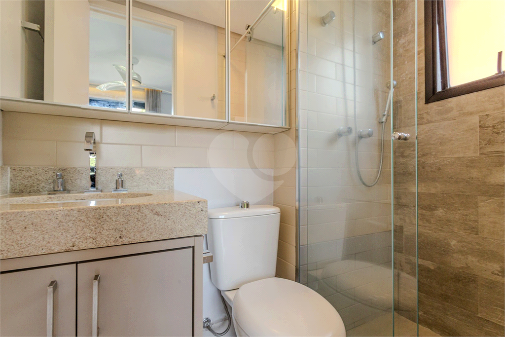 Apartamento - Perdizes - 2 Dormitórios - 78 m².