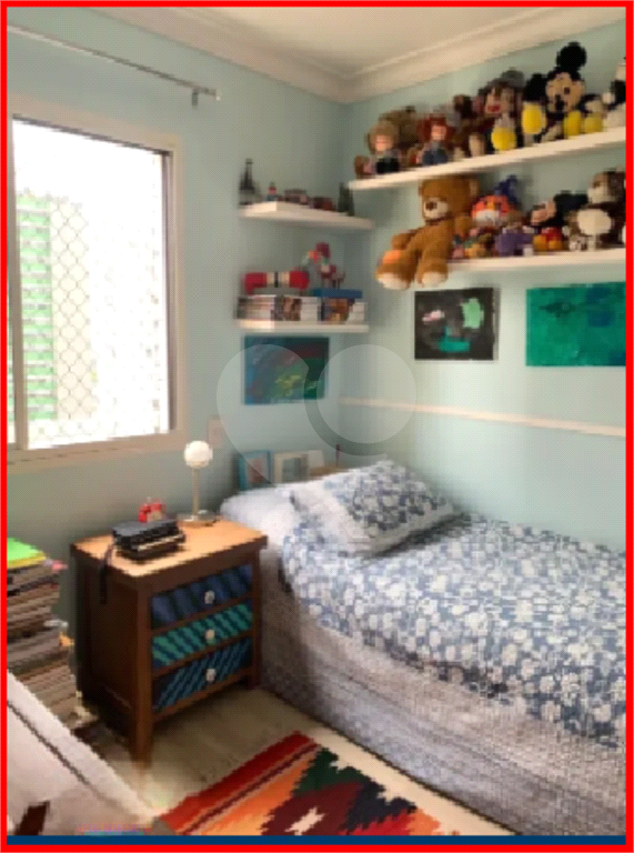 APARTAMENTO em ALTO DA LAPA